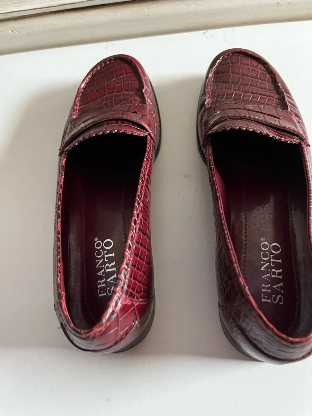 Franco Sarto Burgundy Genuine Crocodile-Embossed Leather Penny Loafers 7.5